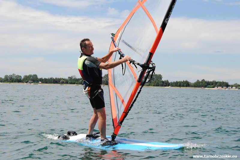 windsurfing-jezioro-tarnobrzeskie-12